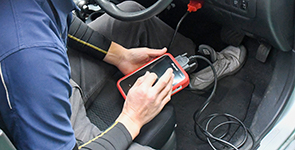 LAUNCH 車両診断機 スーパースキャンツールX-431